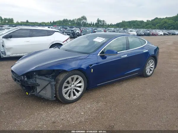 5YJSA1E24GF160562 2016 TESLA MODEL S - Image 2