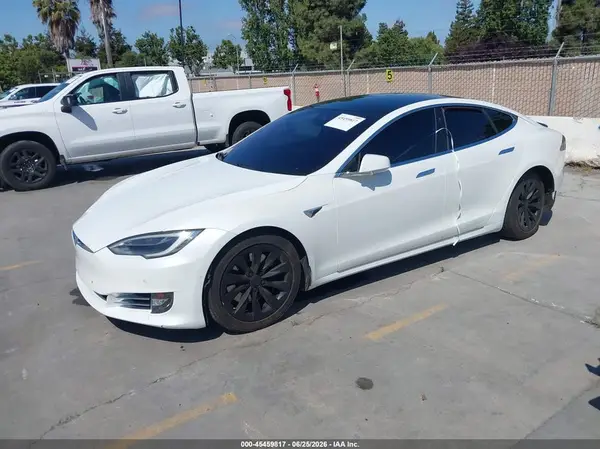 5YJSA1E24GF175675 2016 TESLA MODEL S - Image 2