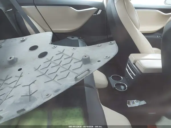 5YJSA1E24HF185169 2017 TESLA MODEL S - Image 8