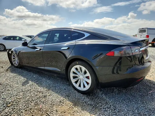 5YJSA1E24HF193191 2017 TESLA MODEL S - Image 2