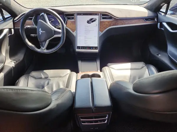 5YJSA1E24HF193191 2017 TESLA MODEL S - Image 8