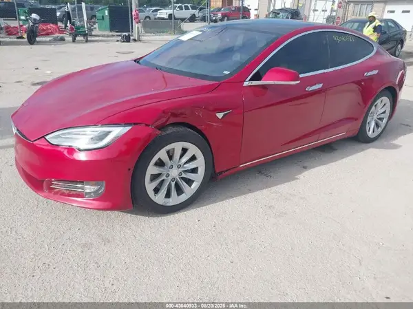 5YJSA1E24HF224486 2017 TESLA MODEL S - Image 2