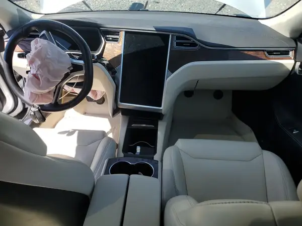 5YJSA1E24HF228585 2017 TESLA MODEL S - Image 8