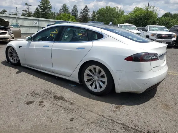 5YJSA1E24HF230661 2017 TESLA MODEL S - Image 2