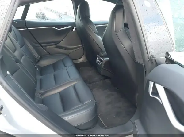 5YJSA1E24HF233706 2017 TESLA MODEL S - Image 8