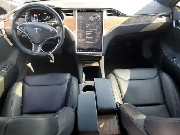 5YJSA1E24JF243240 2018 TESLA MODEL S - Image 8
