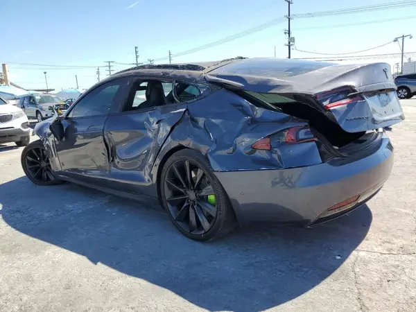 5YJSA1E24JF243626 2018 TESLA MODEL S - Image 2