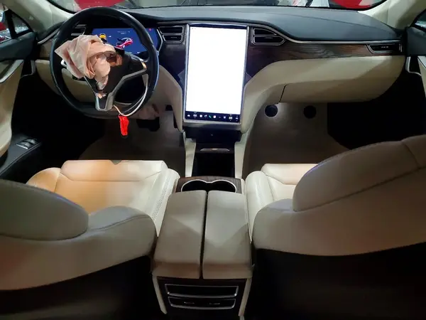 5YJSA1E24JF244601 2018 TESLA MODEL S - Image 8