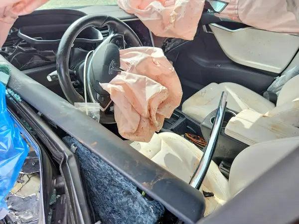 5YJSA1E24JF247305 2018 TESLA MODEL S - Image 8