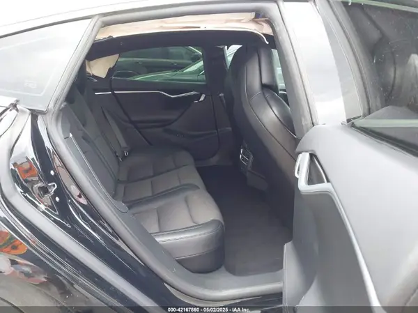 5YJSA1E24JF248888 2018 TESLA MODEL S - Image 8
