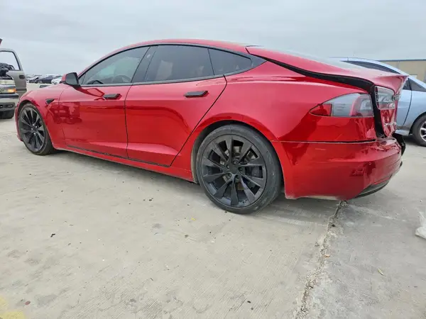 5YJSA1E24JF253413 2018 TESLA MODEL S - Image 2