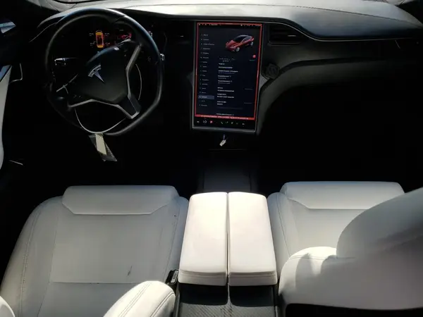 5YJSA1E24JF258515 2018 TESLA MODEL S - Image 8