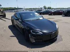 5YJSA1E24JF266680 2018 TESLA MODEL S