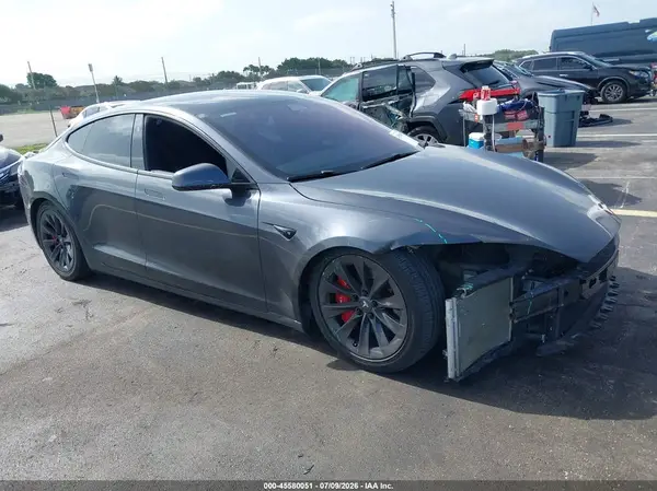 5YJSA1E24JF268283 2018 TESLA MODEL S - Image 1