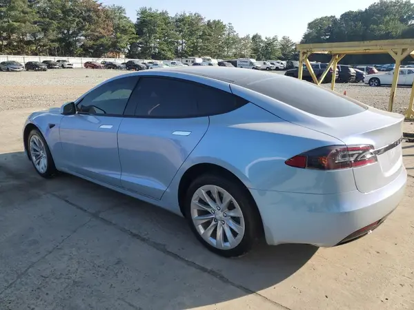 5YJSA1E24JF272673 2018 TESLA MODEL S - Image 2