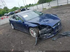 5YJSA1E24JF272687 2018 TESLA MODEL S