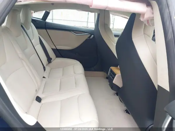 5YJSA1E24JF272687 2018 TESLA MODEL S - Image 8