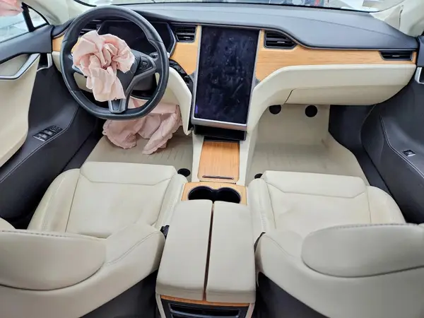 5YJSA1E24JF273919 2018 TESLA MODEL S - Image 8
