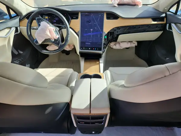 5YJSA1E24JF277176 2018 TESLA MODEL S - Image 8