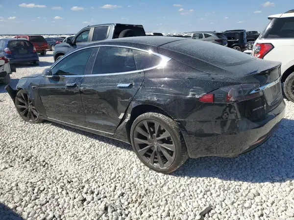 5YJSA1E24JF278408 2018 TESLA MODEL S - Image 2