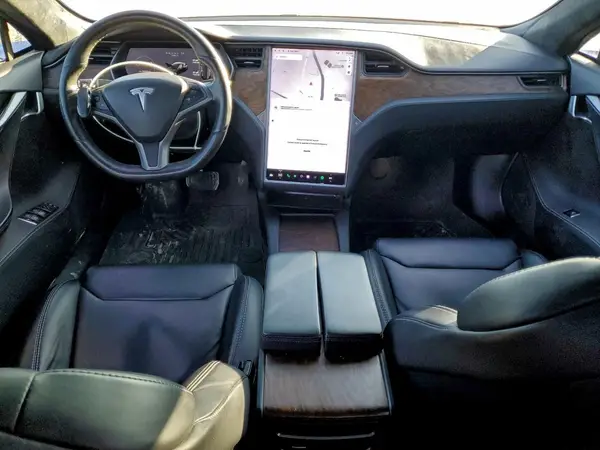 5YJSA1E24JF278490 2018 TESLA MODEL S - Image 8