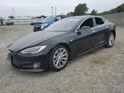 5YJSA1E24JF280966 2018 TESLA MODEL S