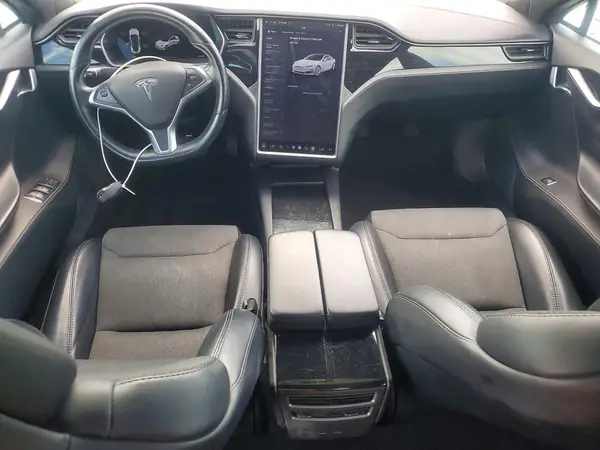 5YJSA1E24JF281793 2018 TESLA MODEL S - Image 8