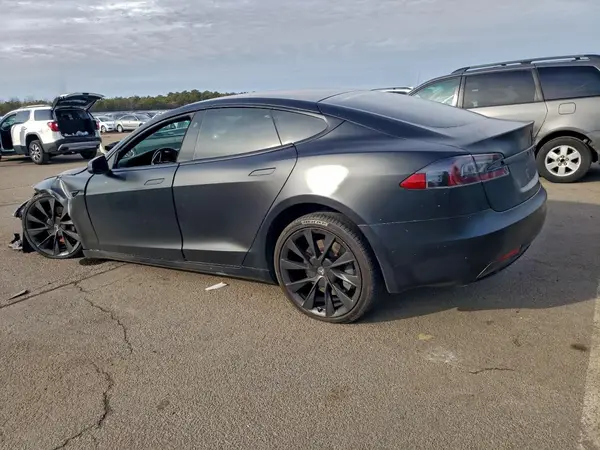 5YJSA1E24JF286587 2018 TESLA MODEL S - Image 2