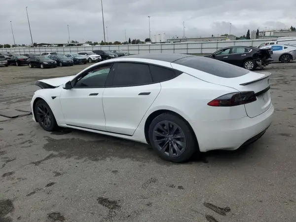5YJSA1E24JF290686 2018 TESLA MODEL S - Image 2