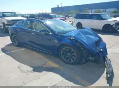 5YJSA1E24JF295614 2018 TESLA MODEL S