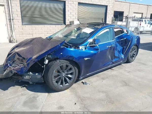 5YJSA1E24JF295614 2018 TESLA MODEL S - Image 2