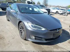 5YJSA1E24JF297752 2018 TESLA MODEL S