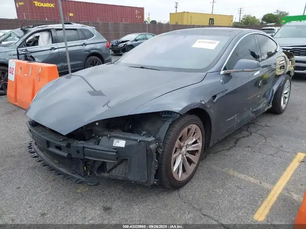 5YJSA1E24KF299762 2019 TESLA MODEL S - Image 2