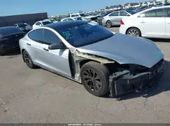 5YJSA1E24KF304099 2019 TESLA MODEL S