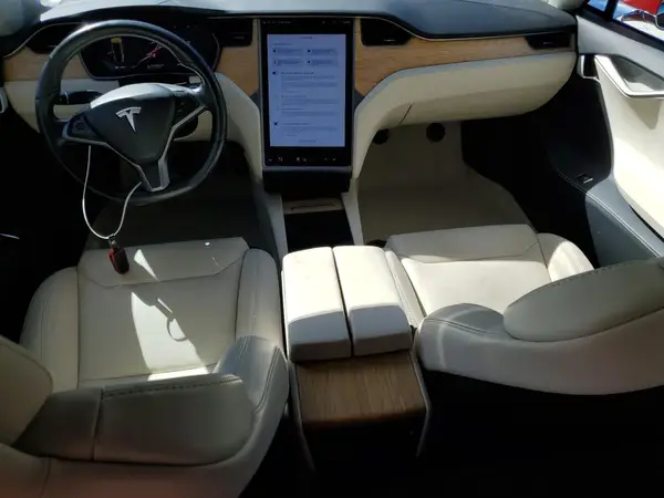 5YJSA1E24KF305608 2019 TESLA MODEL S - Image 8