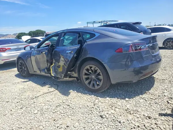 5YJSA1E24KF307309 2019 TESLA MODEL S - Image 2