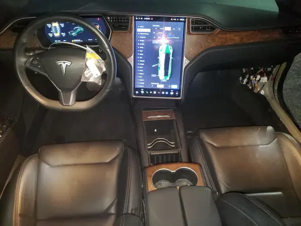 5YJSA1E24KF335031 2019 TESLA MODEL S - Image 8