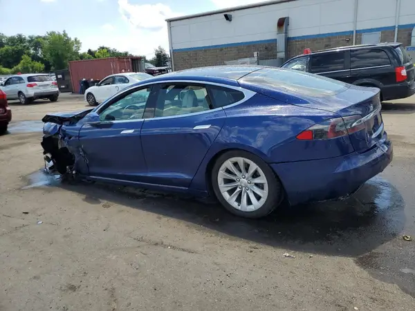 5YJSA1E24LF360738 2020 TESLA MODEL S - Image 2