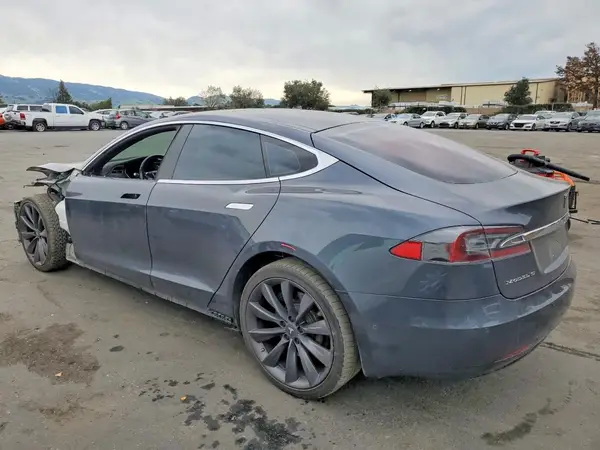 5YJSA1E25GF150526 2016 TESLA MODEL S - Image 2