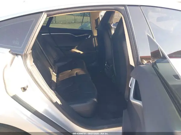 5YJSA1E25GF151367 2016 TESLA MODEL S - Image 8