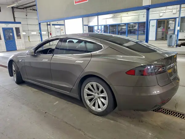 5YJSA1E25GF162594 2016 TESLA MODEL S - Image 2