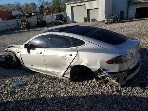 5YJSA1E25GF171568 2016 TESLA MODEL S - Image 2