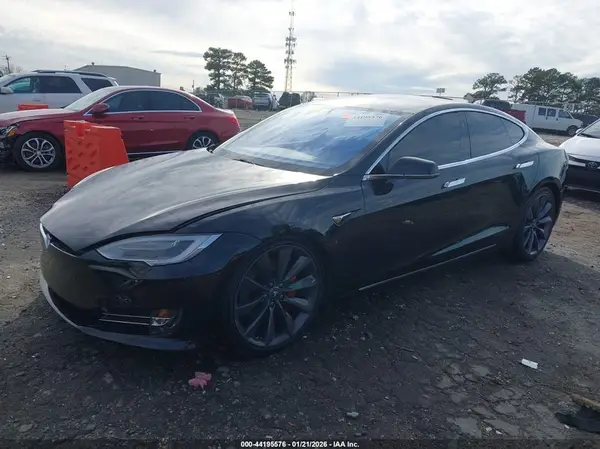 5YJSA1E25HF184192 2017 TESLA MODEL S - Image 2