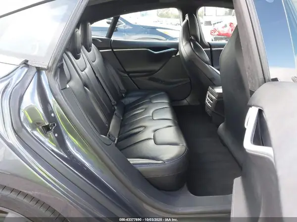 5YJSA1E25HF191224 2017 TESLA MODEL S - Image 8