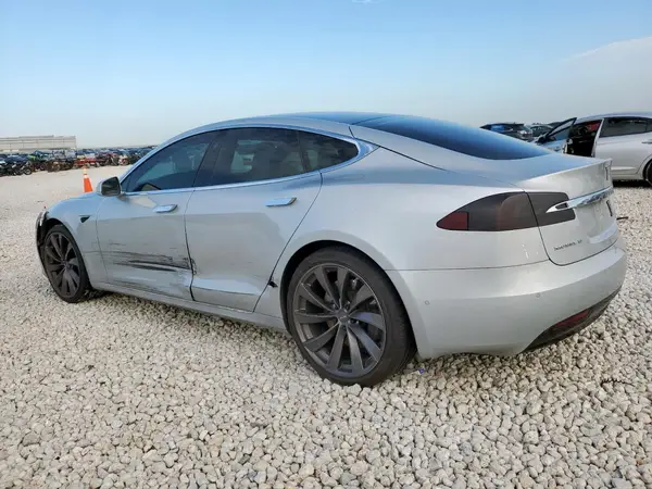 5YJSA1E25HF193295 2017 TESLA MODEL S - Image 2
