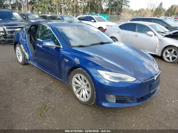 5YJSA1E25HF195435 2017 TESLA MODEL S - Image 1