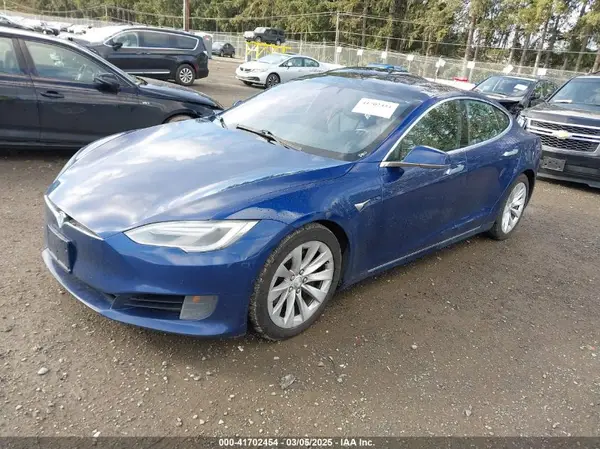 5YJSA1E25HF195435 2017 TESLA MODEL S - Image 2