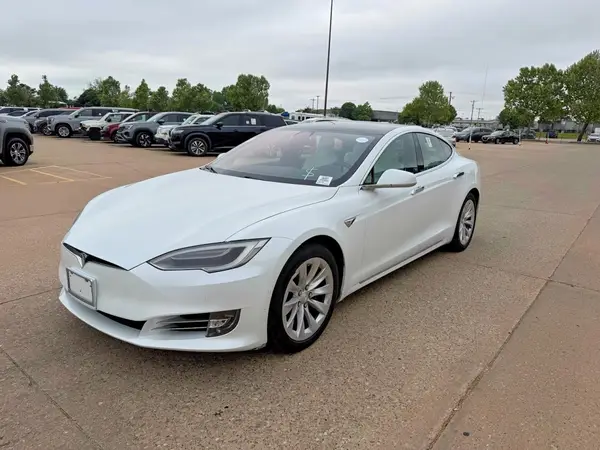 5YJSA1E25HF199047 2017 TESLA MODEL S - Image 2