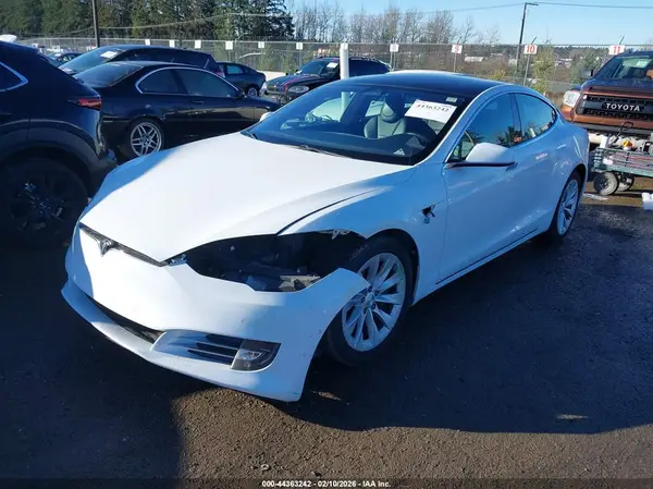 5YJSA1E25HF200133 2017 TESLA MODEL S - Image 2