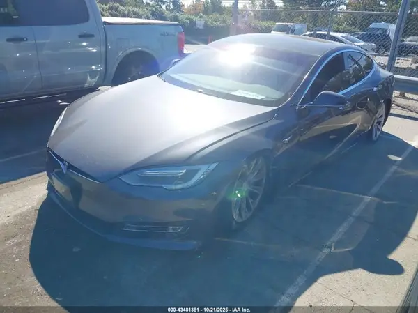 5YJSA1E25HF213092 2017 TESLA MODEL S - Image 2